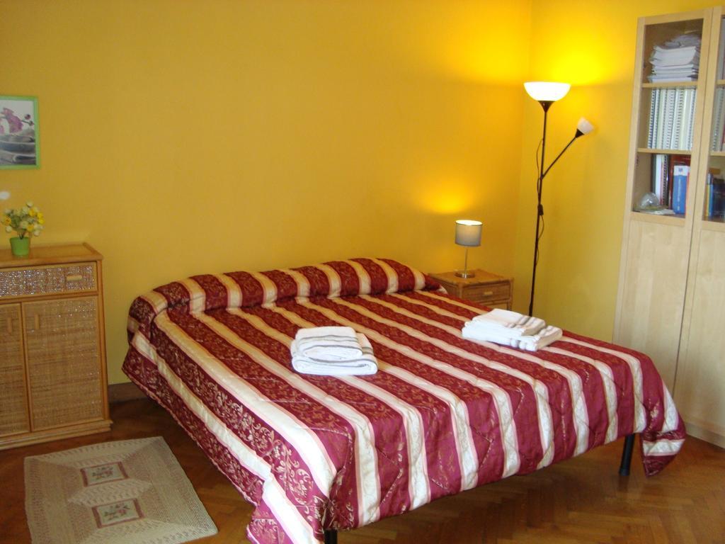 Villa Sciarra Rome Room photo
